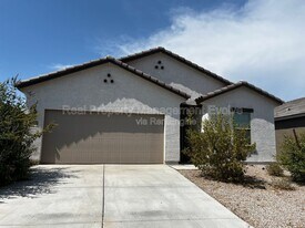 19434 W Hazelwood St in Litchfield Park, AZ - Building Photo