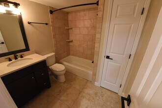 57 Hanover Cir in Birmingham, AL - Building Photo - Building Photo