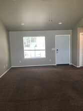 312 S 5th St in Selah, WA - Building Photo - Building Photo