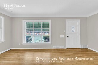 21440 Fuller Ave in Euclid, OH - Building Photo - Building Photo