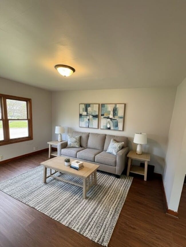 property at 1601 W 11th St