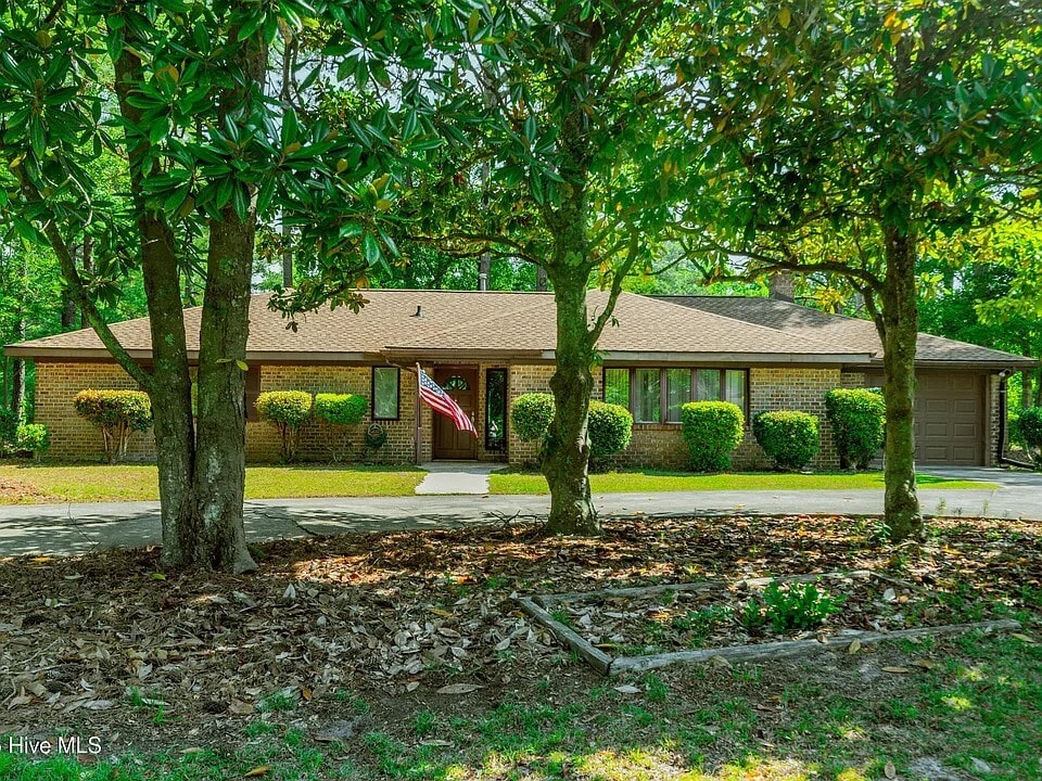37 Calabash Dr in Carolina Shores, NC - Building Photo