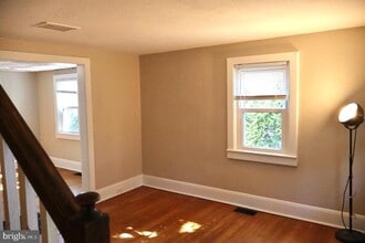 37 Moran Ave in Princeton, NJ - Building Photo - Building Photo