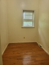 68 Elm St, Unit 1 in Albany, NY - Foto de edificio - Building Photo
