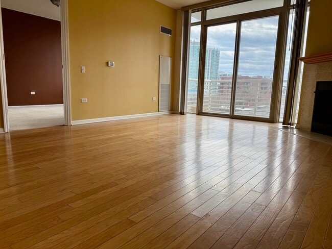 1515 S Prairie Ave in Chicago, IL - Building Photo - Building Photo