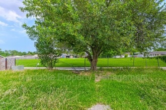 14634 Dartwood Dr in Houston, TX - Building Photo - Building Photo