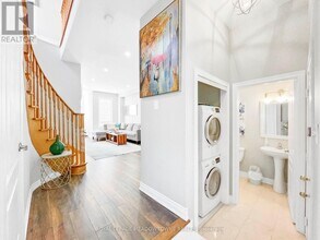 4650 Centretown Way in Mississauga, ON - Building Photo - Building Photo