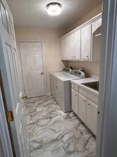 105 Ashton Ct in Bardstown, KY - Building Photo - Building Photo