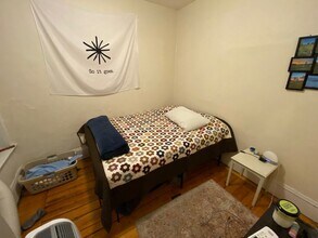 55 Joy St, Unit 1 in Boston, MA - Building Photo - Building Photo
