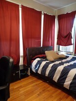 41 Carlton St, Unit 5 in Brookline, MA - Building Photo