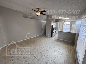 1854 Spruce Ridge Dr in Orlando, FL - Building Photo - Building Photo
