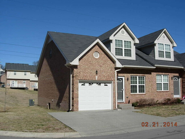 property at 822 Spence Enclave Ln