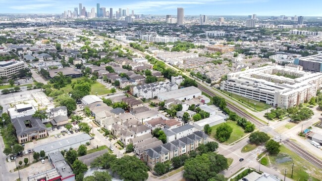 5341 Nolda St in Houston, TX - Building Photo - Building Photo