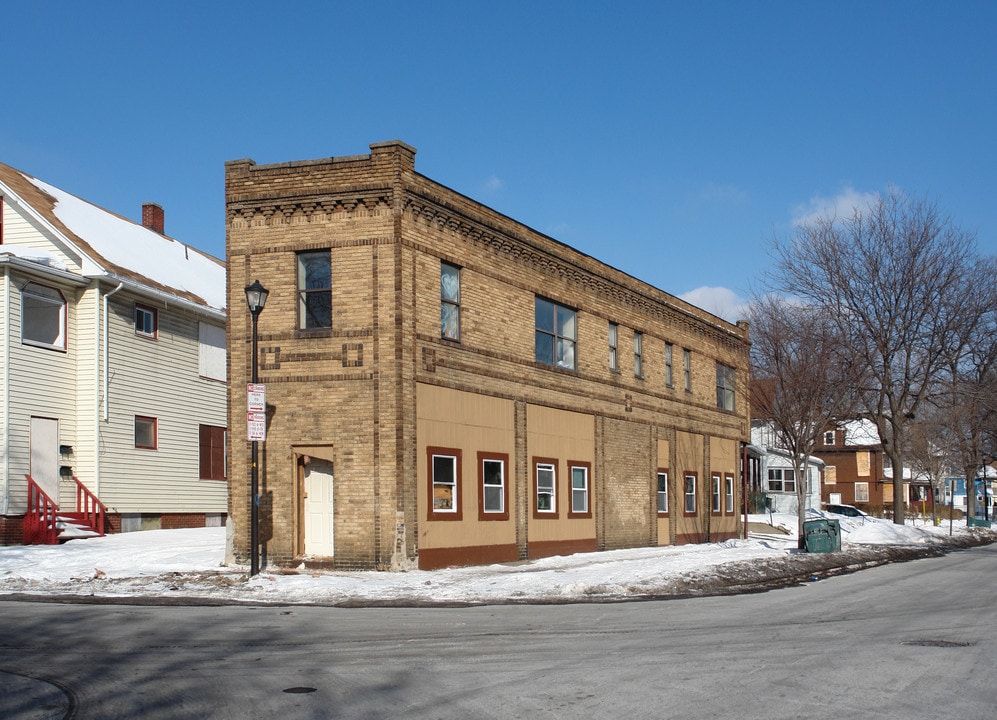 513-517 Conkey Ave in Rochester, NY - Building Photo