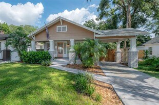 207 W Hiawatha St in Tampa, FL - Building Photo