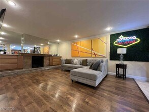 2419 E Vegas Valley Dr in Las Vegas, NV - Building Photo - Building Photo