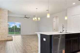 12813 Stoney Ridge Bend in Austin, TX - Building Photo - Building Photo