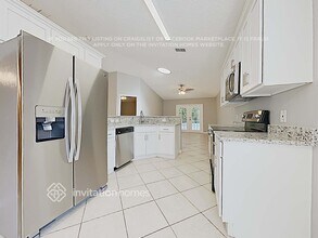 3846 Stonefield Dr in Orlando, FL - Foto de edificio - Building Photo