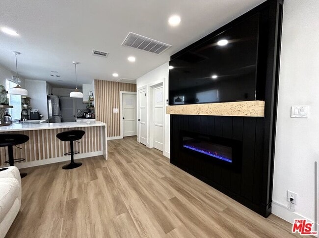 property at 5146 W 130th St