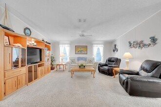 22 Santa Maria Way in Port St. Lucie, FL - Building Photo - Building Photo