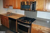 317 Homeland Southway photo'