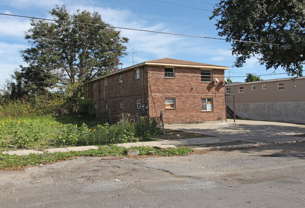 3213 Jackson Ave in New Orleans, LA - Foto de edificio