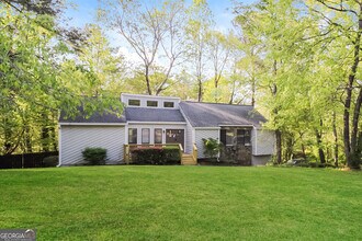 3980 Rock Mill Pkwy in Marietta, GA - Building Photo - Building Photo