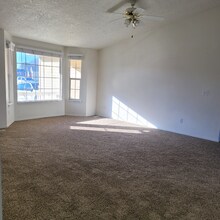 1300 Florida Ln in Nampa, ID - Building Photo - Building Photo