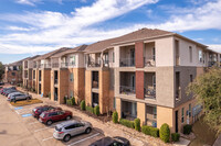 The Encore in Plano, TX - Foto de edificio - Building Photo