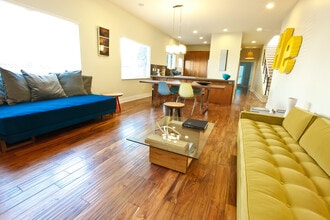838 N Detroit St, Unit 838 N. Detroit in Los Angeles, CA - Building Photo - Building Photo