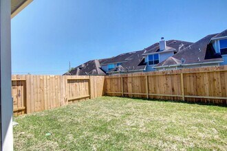 2819 Silver Charm in Houston, TX - Building Photo - Building Photo