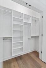 4513 N Clark St in Chicago, IL - Building Photo - Building Photo