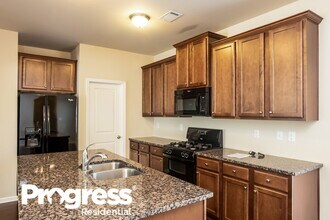 2954 E Captiva Dr in Douglasville, GA - Building Photo - Building Photo