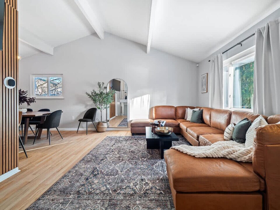 670 Treeside Dr, Unit SI ID1496085P in Akron, OH - Foto de edificio