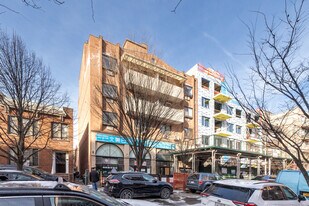 13225 Pople Ave in Flushing, NY - Building Photo