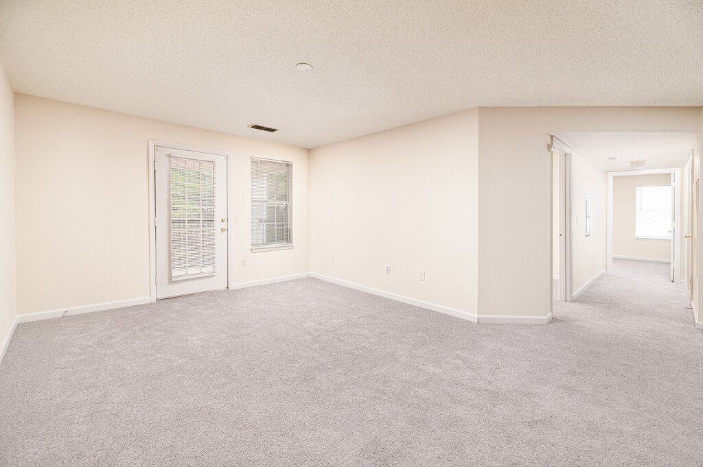 Village Square Apartments in Gainesville, GA