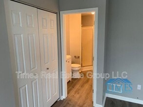 690 Metro Ct in West Chester, PA - Building Photo - Building Photo