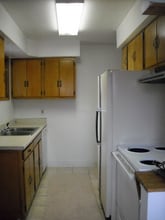 2327 Shrewsbury Rd in Columbus, OH - Building Photo - Building Photo