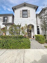 14813 SW 183rd Terrace in Quail Heights, FL - Building Photo