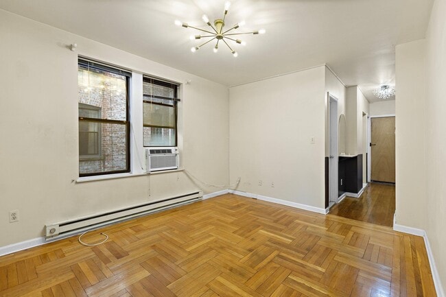 2700 John F. Kennedy Blvd in Jersey City, NJ - Building Photo - Building Photo