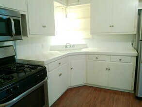 1017 Sorrell St in Corpus Christi, TX - Building Photo - Building Photo