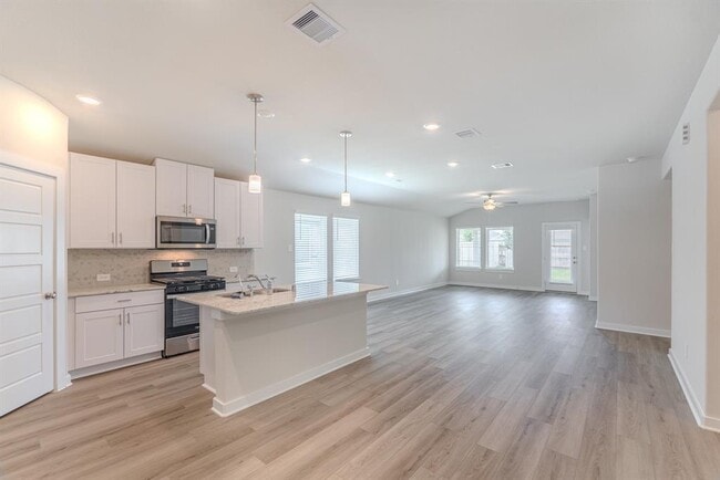 property at 1438 Waggoner Rnch Trl