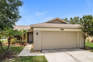 1142 Covington St in Oviedo, FL - Building Photo