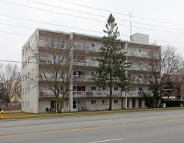 Casa Bianca Apartments