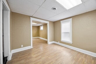 744 Diamond Ave in South Bend, IN - Building Photo - Building Photo