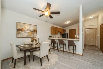 1371 Cunat Ct in Lake In The Hills, IL - Building Photo - Building Photo