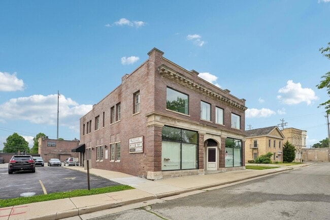 property at 1111 55th St