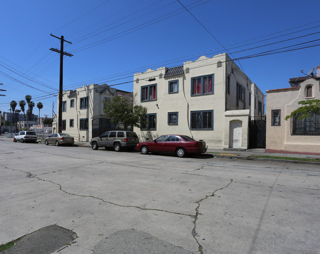 983 S Ardmore Ave in Los Angeles, CA - Building Photo - Building Photo