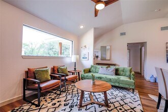 6920 Bryn Mawr Dr in Austin, TX - Building Photo - Building Photo