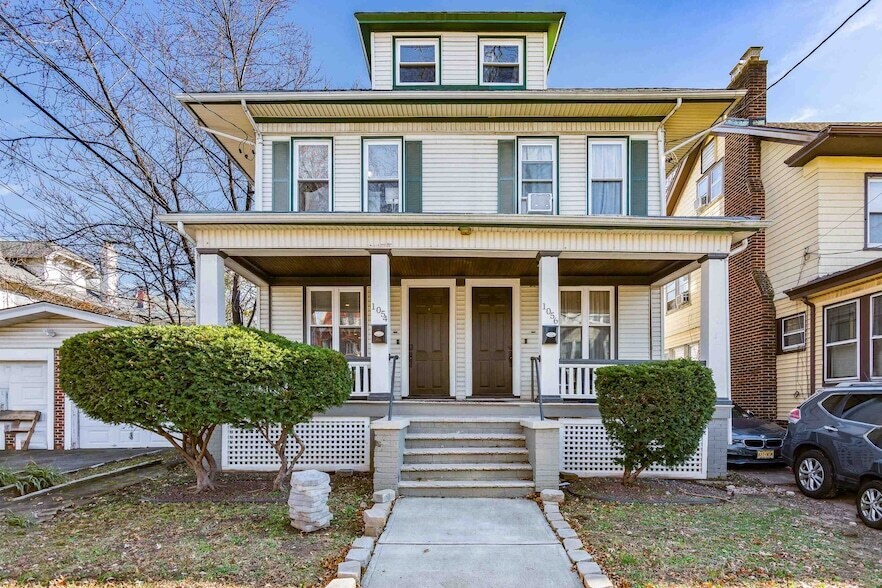 1054 Hunterdon St in Newark, NJ - Foto de edificio